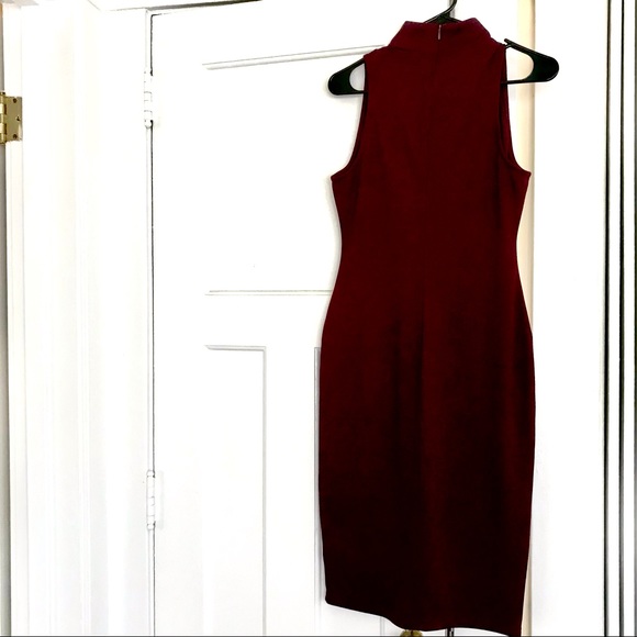 RD Style (Dillard’s) MIDI burgundy bodycon dress - Picture 2 of 3